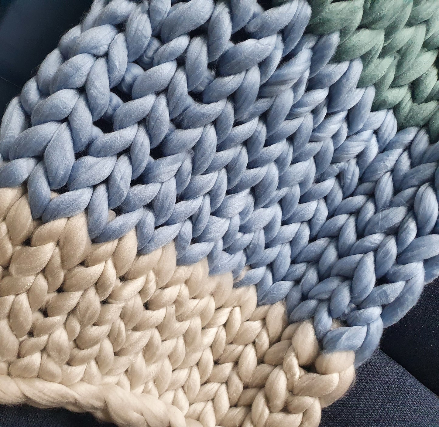 Custom chunky wool blanket